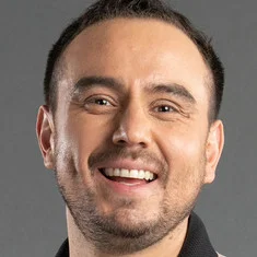 César Campos