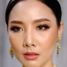 Sansanee Sawangrot