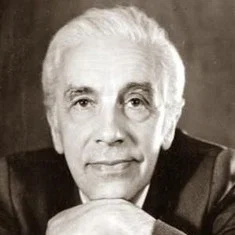 Яков Аким
