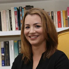 Caitlin Foito