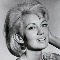 Janette Scott