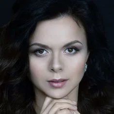 Nadezhda Karayazina