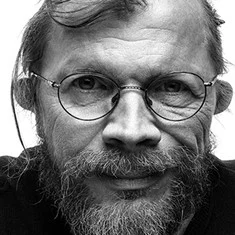 Axel Neumann