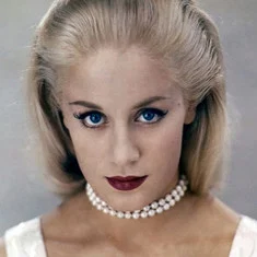 Mary Ure