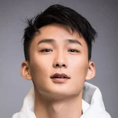 Zhang Yiduo