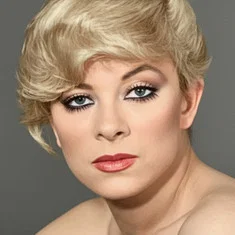 Tülin Tan