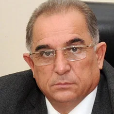 Надир Азмамедов