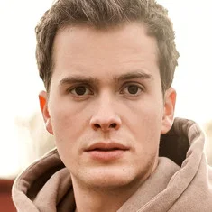 Lucas Bauer