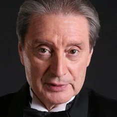 Вениамин Смехов