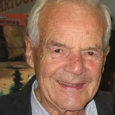 Peter Fernandez
