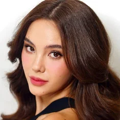 Catriona Gray