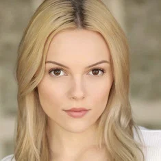 Alyssa Elle Steinacker