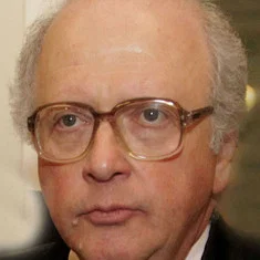 Павел Любимцев