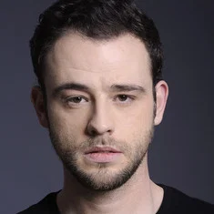 Miguel Santiago