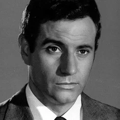 Arturo Fernández