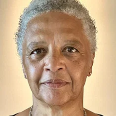 Angela Bruce