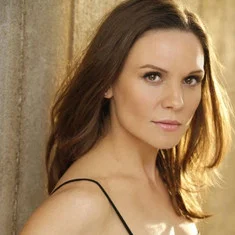 Maya Stange