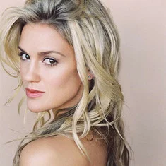 Laura New