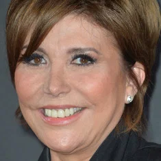 Liane Foly