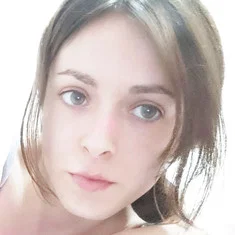 Sara Álvarez