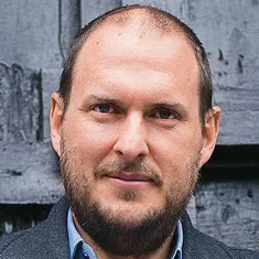 Andrés Parra
