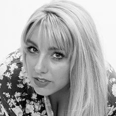 Carly Rae James Sauer