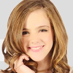 Júlia Svacinna