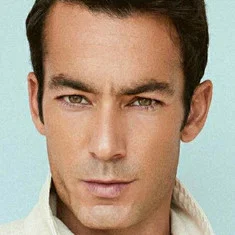 Aarón Díaz