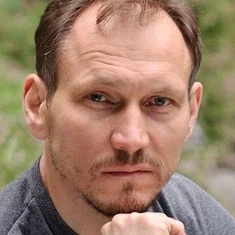 Peter Nikolas