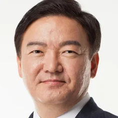 Min Kyung-wook