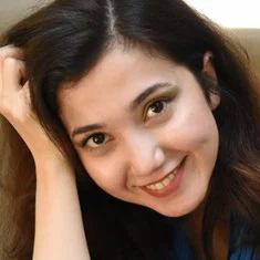 Mahsa AkbarAbadi
