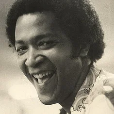 Roberto Ribeiro