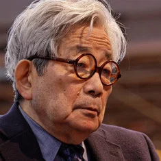 Kenzaburô Oe
