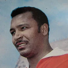 Mário Coluna