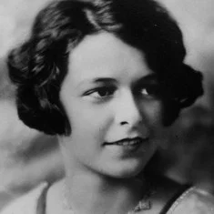 Mary Jo Mathews