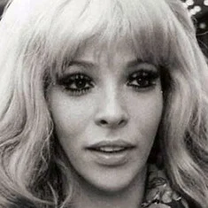 Thelma Tixou