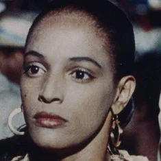 Lourdes de Oliveira