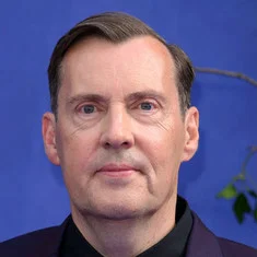 Майлз Миллар
