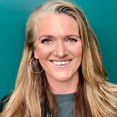 Cynthia Boll