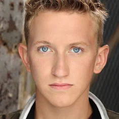 Hunter Fischer