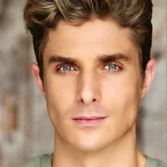 Alexander Cubis