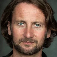 Vince Leigh