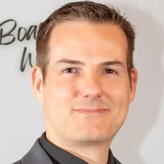 Jonathan Fox