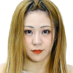 Mei Suzuki