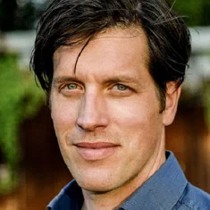Nic Romm