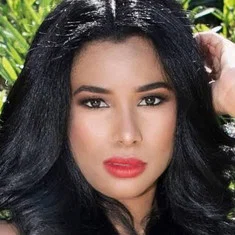 Nitzeira Correa