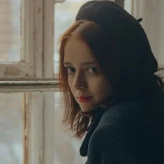 Алина Максимова