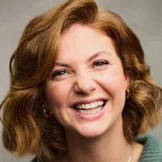 Lucy Dixon