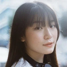 Sumyi Wong