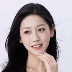 仵浩瑄